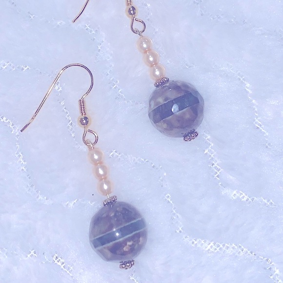 New Beautifully Handcrafted Dangle Earrings Soul Embellishments @soul_embellish - Picture 10 of 16